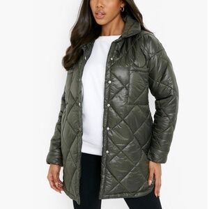 BOOHOO Quilted Lightweight Shirt Jacket Shacket Puffer in Khaki NWT Size 4